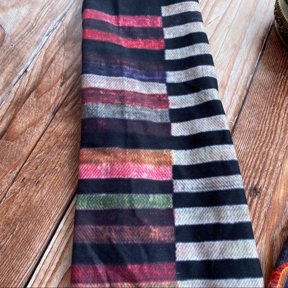 SOLD✨NIYAMA SOL DESERT DREAMIN’ ENDLESS LEGGING - Picture 8 of 10